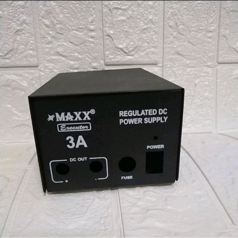 box adaptor 3 ampere bahan seng