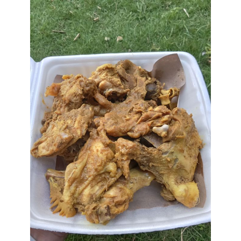 

AYAM KAMPUNG UNGKEP 1 EKOR