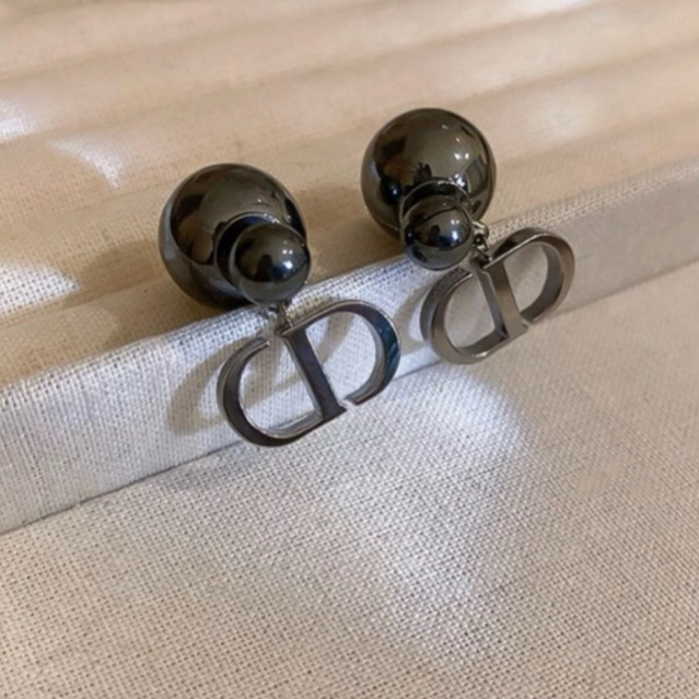 Anting Tusuk Mutiara CD Hitam