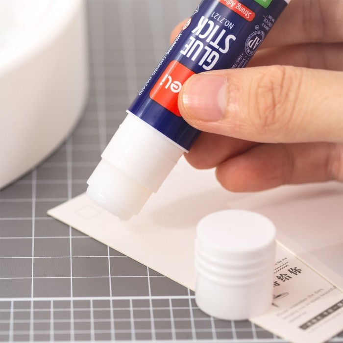 

Deli Glue Stick 21g E7122