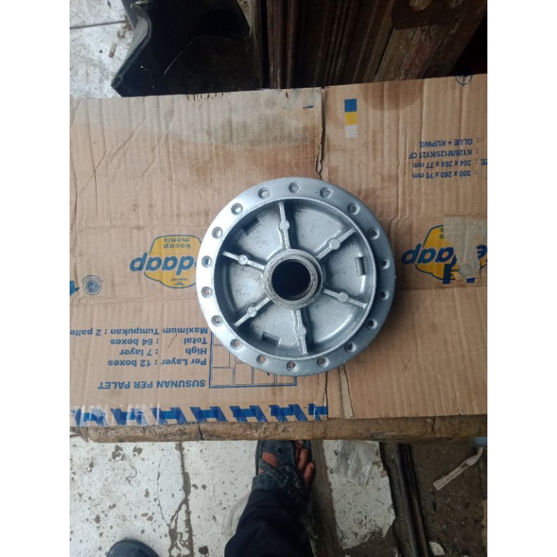 teromol belkang motor ninja r r imitasi bekas copotan motor seken original