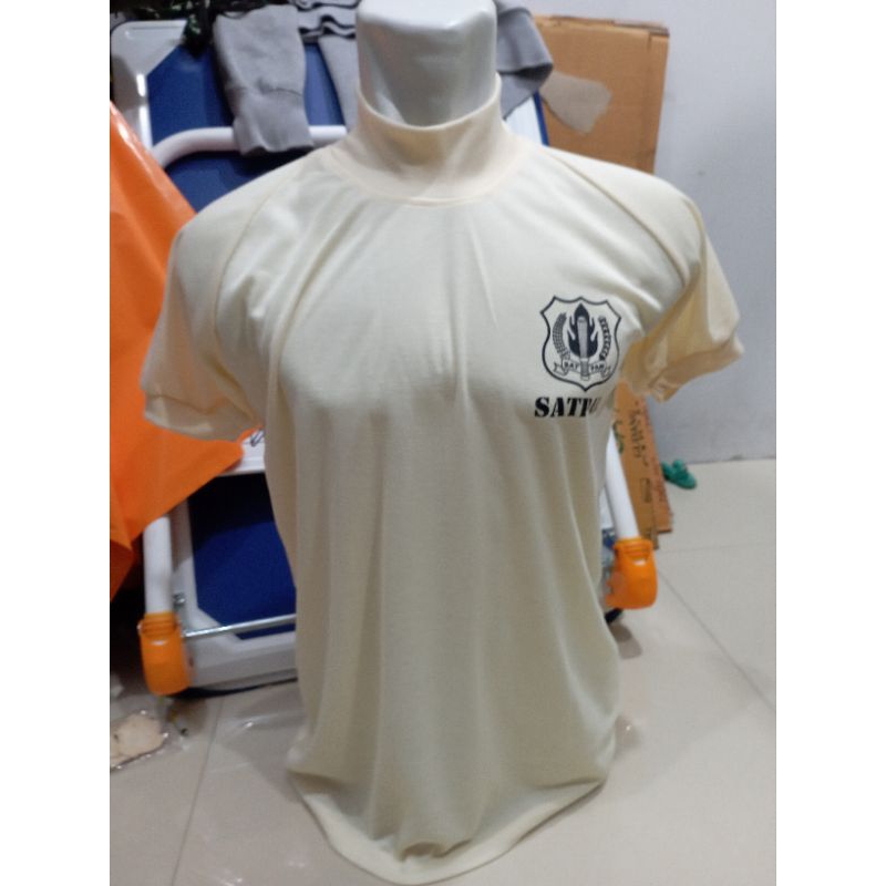 kaos satpam leher tinggi