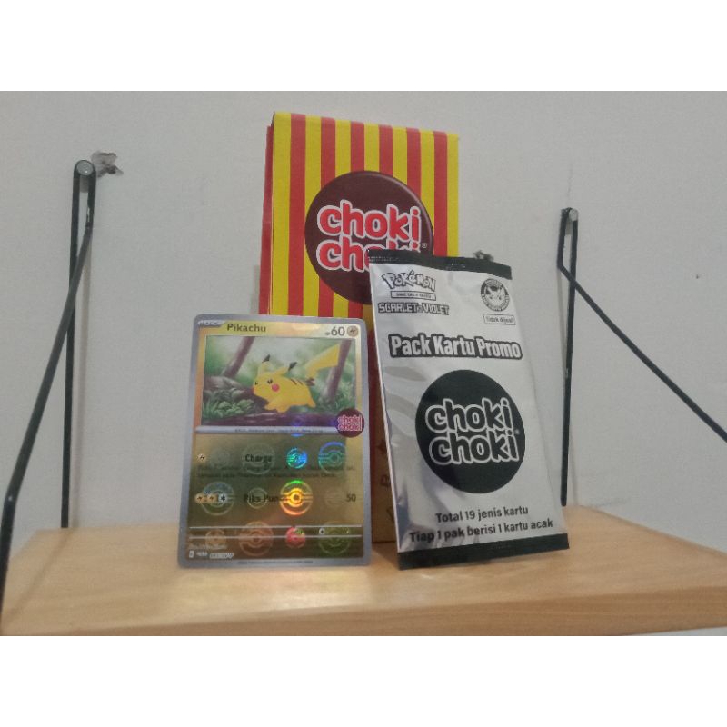 Kartu Pokemon X Choki || Pikachu Holo 065/SV-P(mint 2)