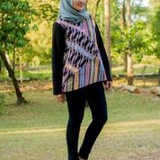 Kinanti Blouse Batik