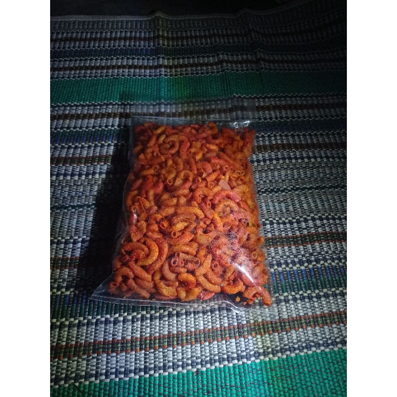 

makaroni pedas bumbu daun jeruk sajian kemasan 500gr rekomendasi