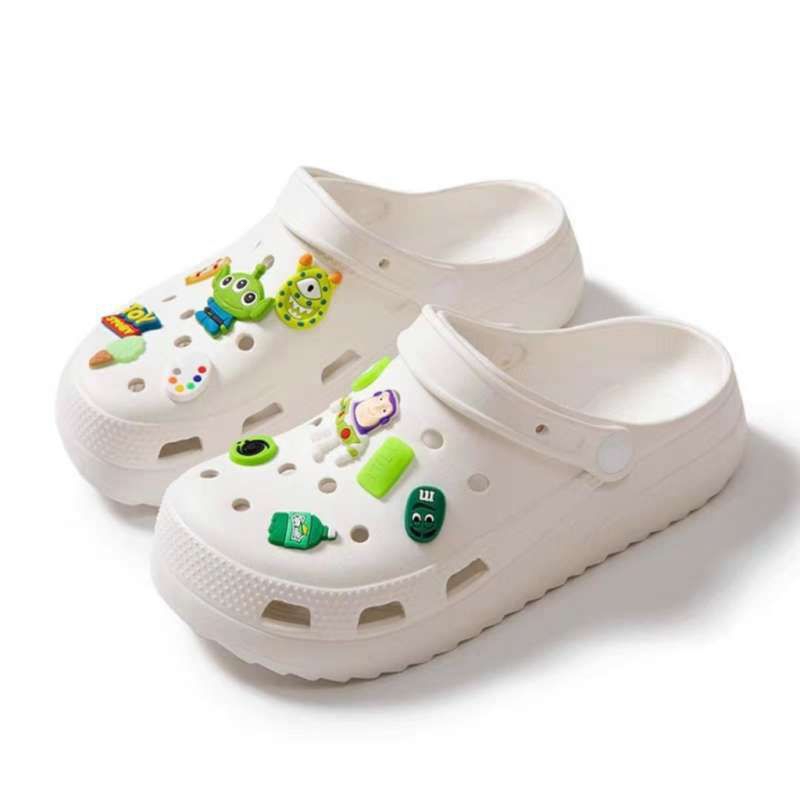 jibbitz Accsesoris pin sendal crocs/sendal Baim wanita