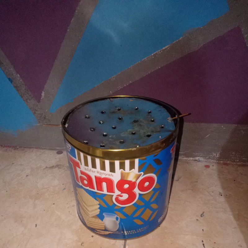 ASBAK ROKOK UNIK(DARI KALENG TANGO)