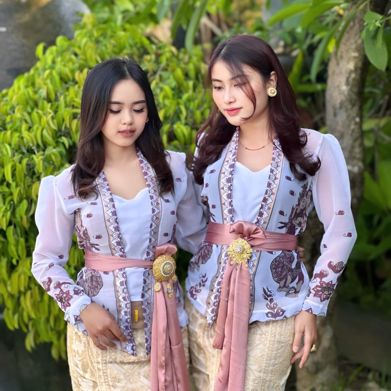 Kebaya Jadi Lukis Wayang Sifon