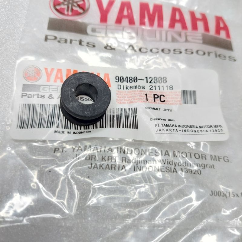 NO 9 17 KARET GROMMET BODY SIDE COVER BELAKANG BAWAH JUPITER Z ROBOT 2010-2012 ORIGINAL YAMAHA