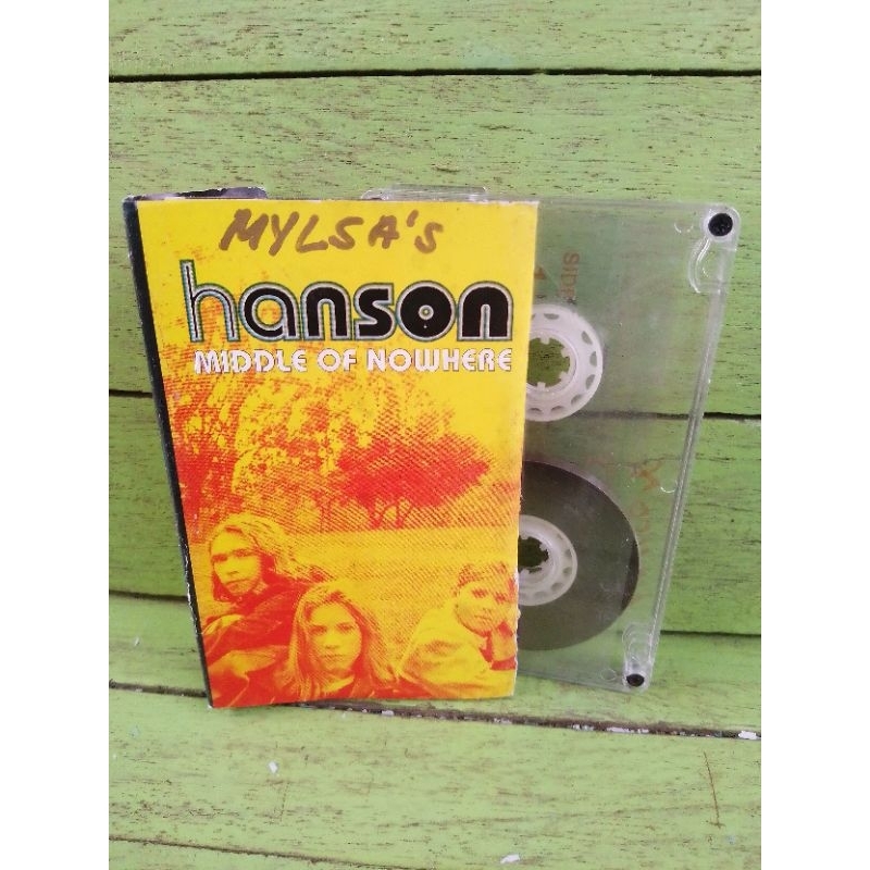 kaset Hanson - Middle Of Nowhere