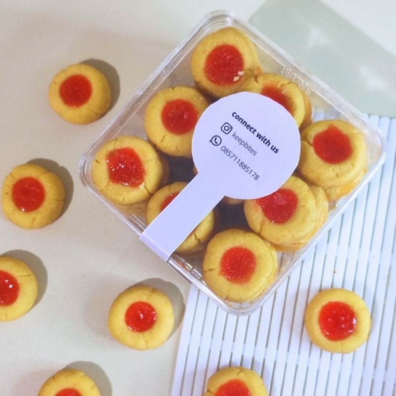 

KUE KERING THUMBPRINT PREMIUM KEEP BITES