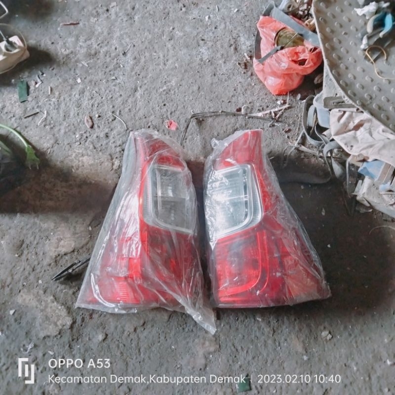 Stoplamp Avanza 2016 2017