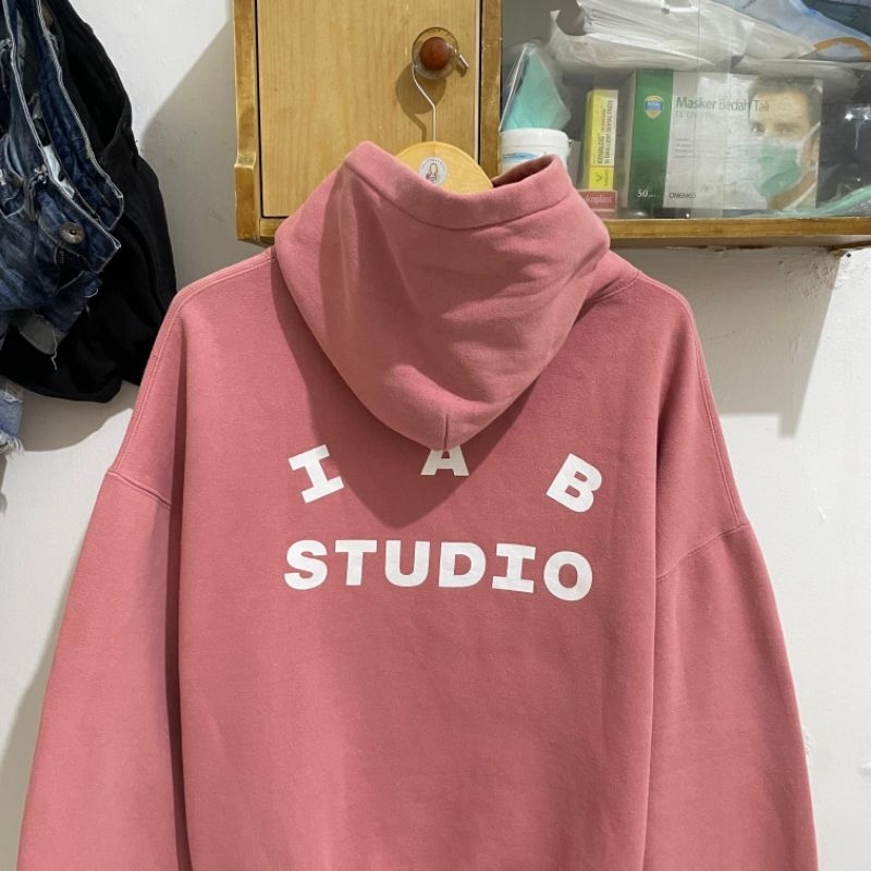 hoodie iab studio