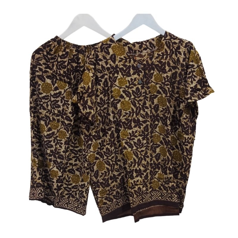 BATIK FAHMI COLLECTION | Setelan Batik Jumbo Lengan Pendek Motif Bunga" Celana Kulot 7/8 Ld 126cm