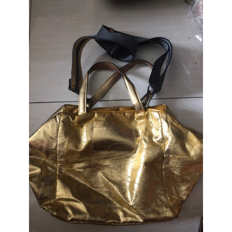 Tas selempang H by Ekatrina New York ploved