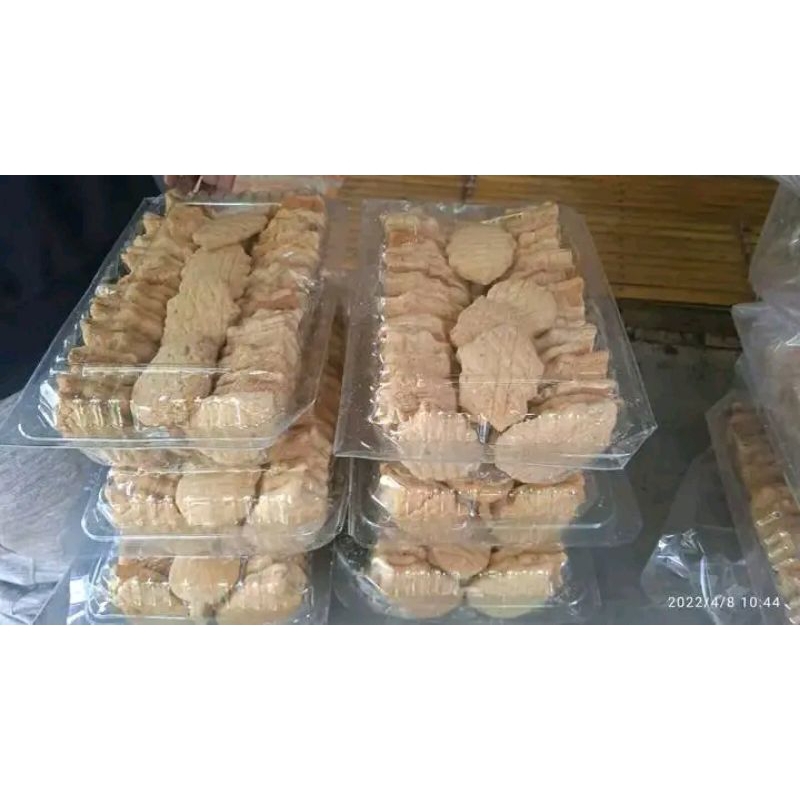 

kue kering semprit larut