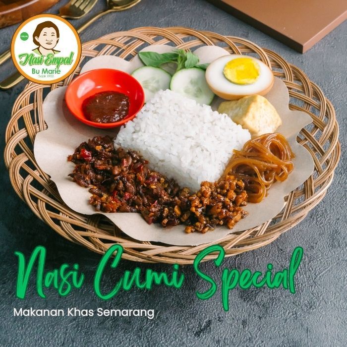 

NASI CUMI SPECIAL Makanan Siap Saji Khas Semarang