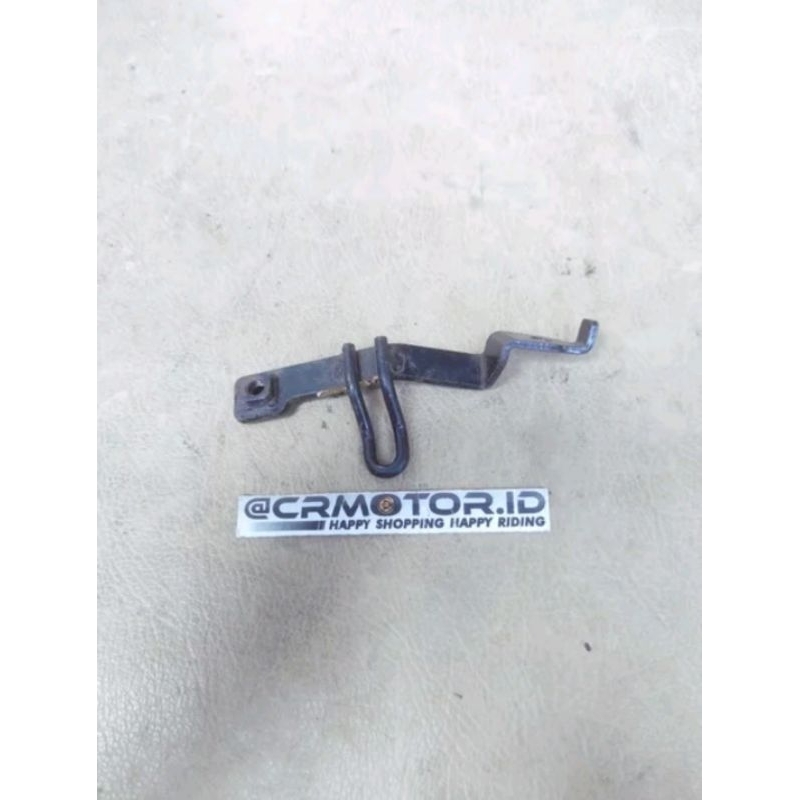 klem kleman dudukan braket breket bracket selang master kaliper rem depan honda supra x 125 helm in 