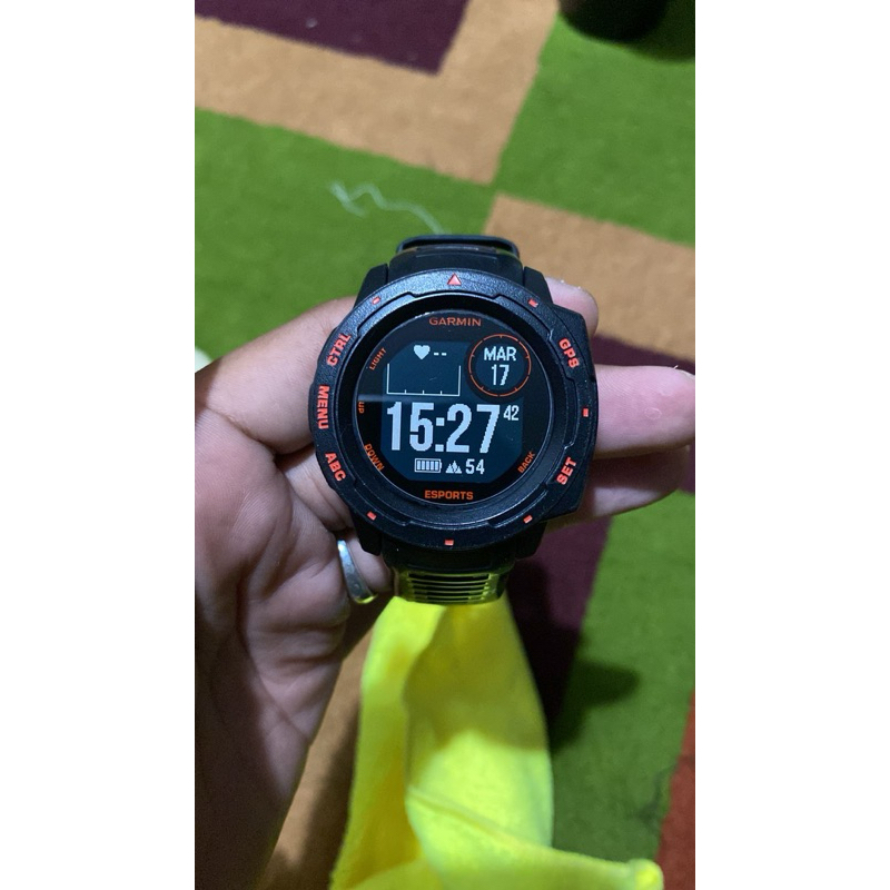 Second Garmin instinct esport edition