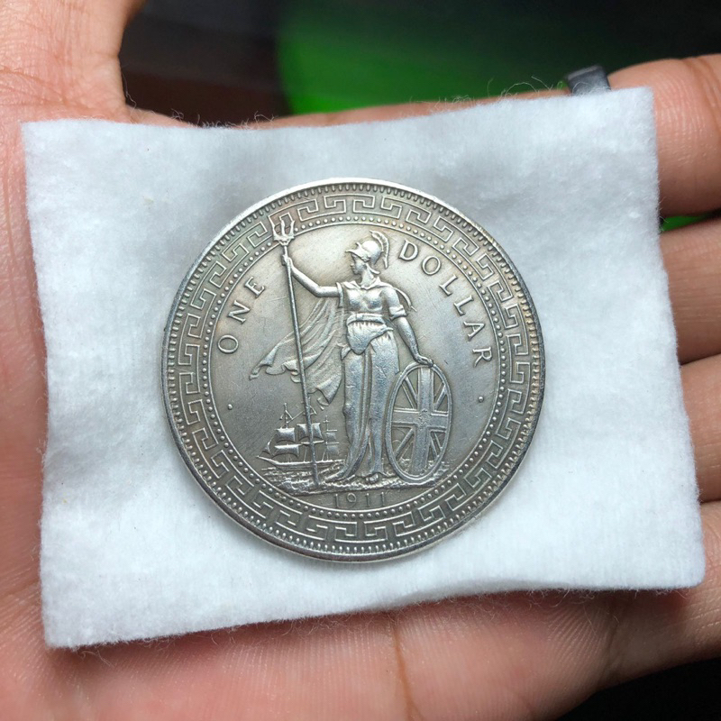 Koin Kuno One Dollar 1911 Hong Kong Langka