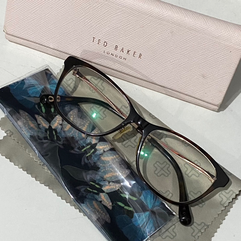 Ted Baker Kacamata Authentic