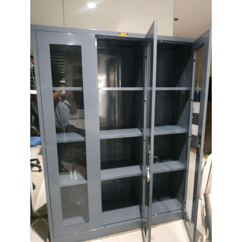 lemari arsip 3 pintu ayun kaca brother B 203G - 3 lemari besi 3 pintu swing kaca lemari kantor arsip