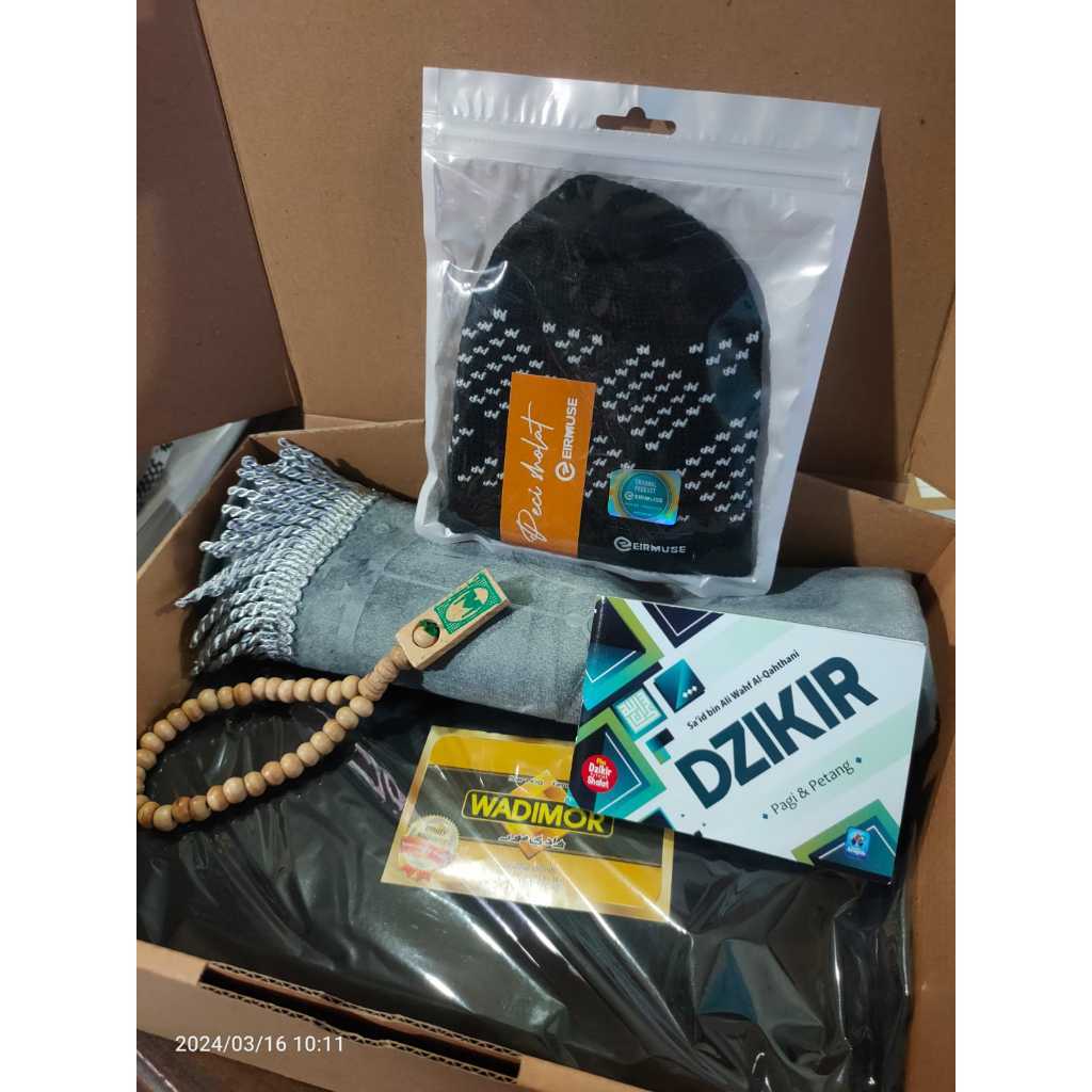 

NEW PAKET HAMPERS MURAH / PAKET HAMPER SET LAKI LAKI / PAKET HAMPER LEBARAN UNTUK COWO MURAH