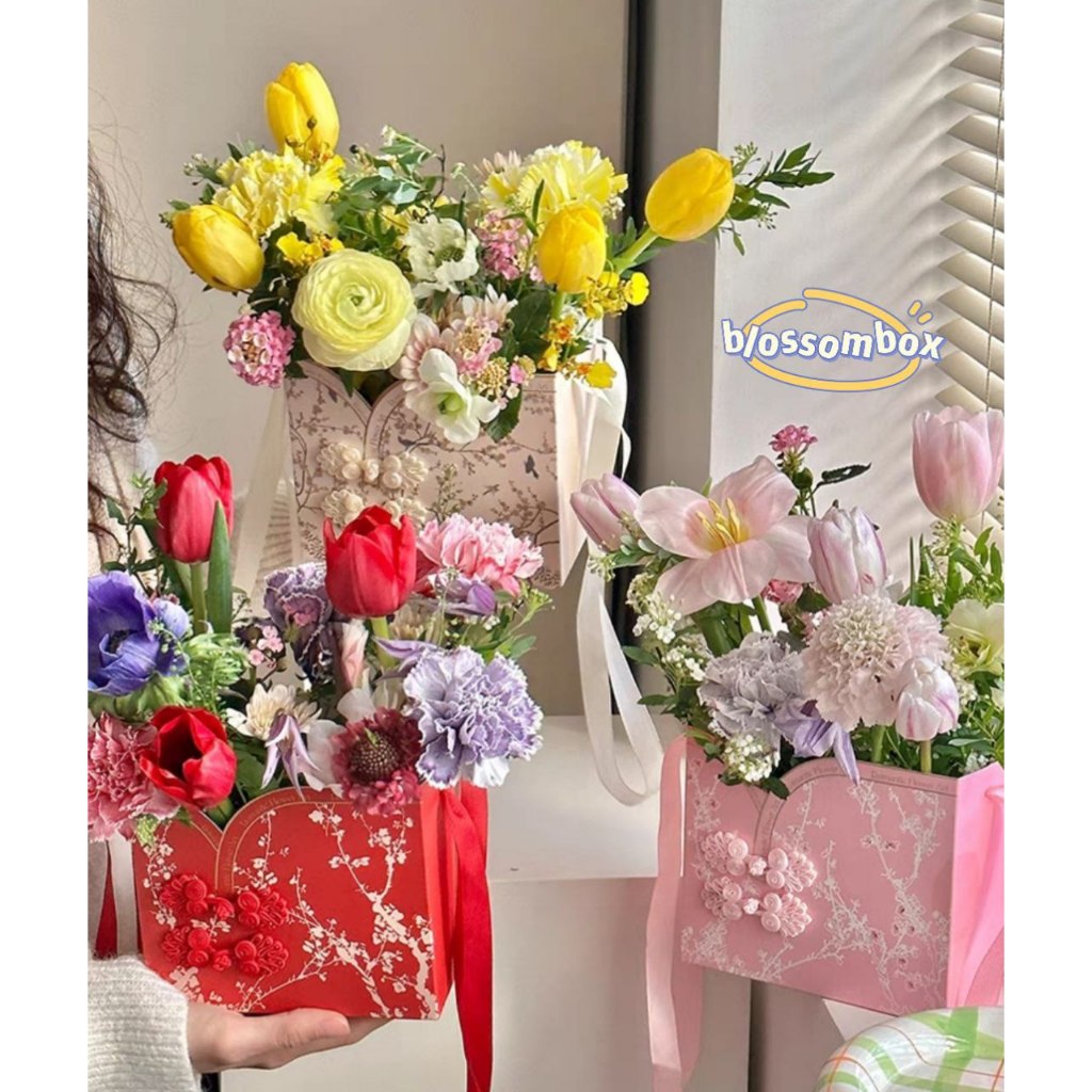 

B12 Flower Box | Box Bunga | Tas Bunga | Kotak Kado | Handy Bag | Kotak Model Cheongsam