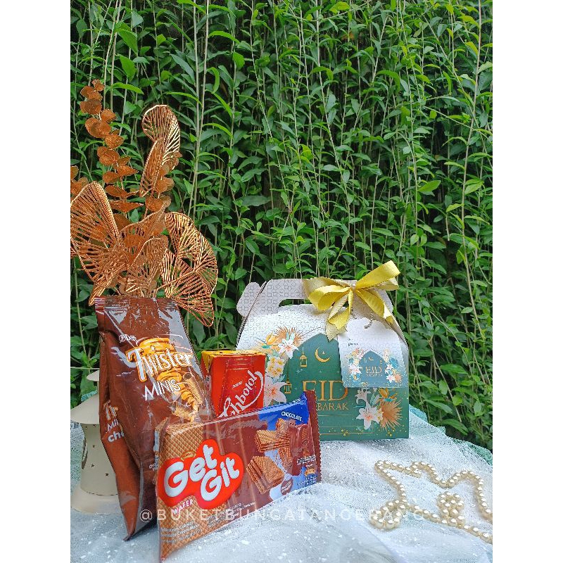 

PARCEL LEBARAN/HAMPERS LEBARAN/BINGKISAN LEBARAN (KARIMAA PARCEL)