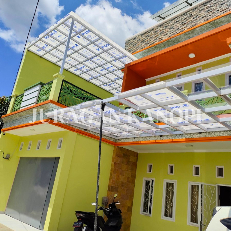 kanopi / canopy baja ringan atap SolarFlat 3mm terpasang