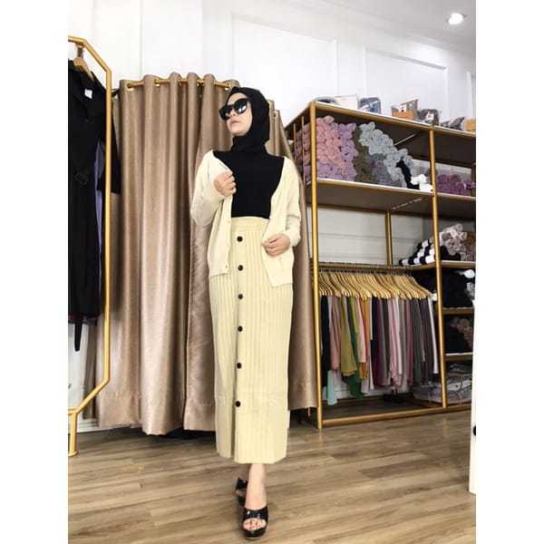 ROK RAJUT KANCING PREMIUM / ROK KANCING DEPAN / BAWAHAN WANITA TERBARU / LONG KNIT STREET