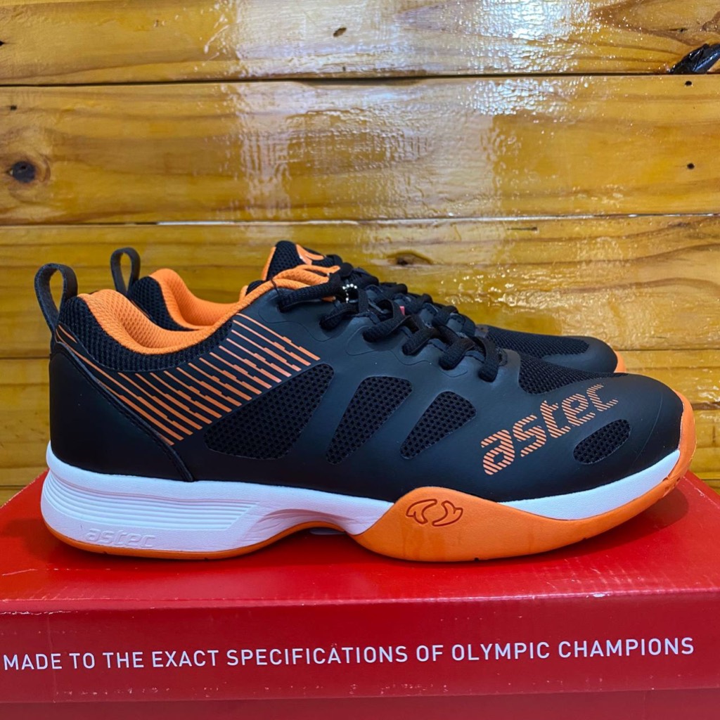 SEPATU ASTEC PRIA ASTEC HILL BADMINTON ORANGE BLACK & BLACK ORANGE BULUTANGKIS PRIA DAN WANITA UNISE