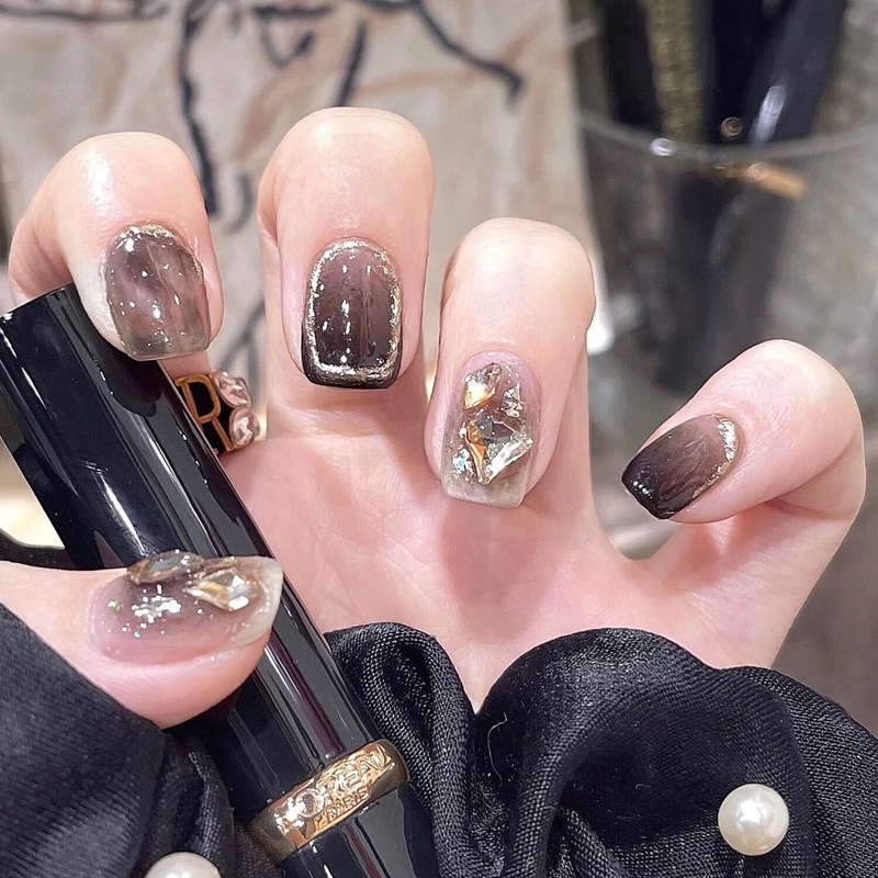 PSBY29 - 24 Pcs Kuku Palsu Free Lem, Motif Pendek Hitam Gold Mewah ,Wedding Nails Fake Nail Art 3d K