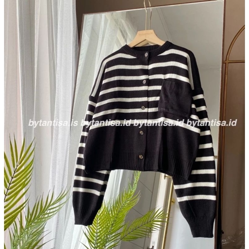 CARDIGAN LOLY RAJUT CROP WANITA KOREAN STYLE MOTIF GARIS / CARDIGAN GARIS WANITA