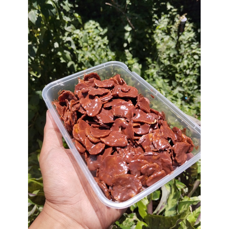 

keripik pisang coklat lumer kemasan box 500 ml