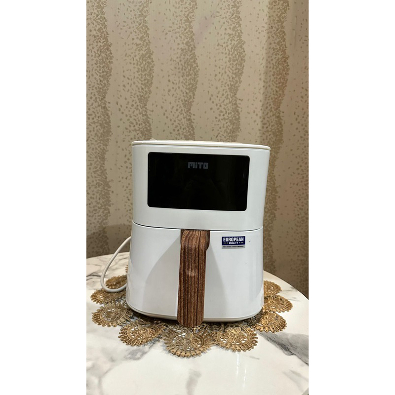 Second MITO Air Fryer AF1 Digifry Low Watt  (NEW WOOD HANDLE SERIES)