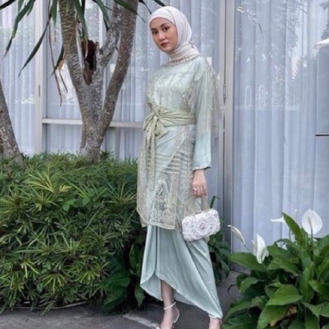 Dress hijau sage kayana set sewa dreas kondangan