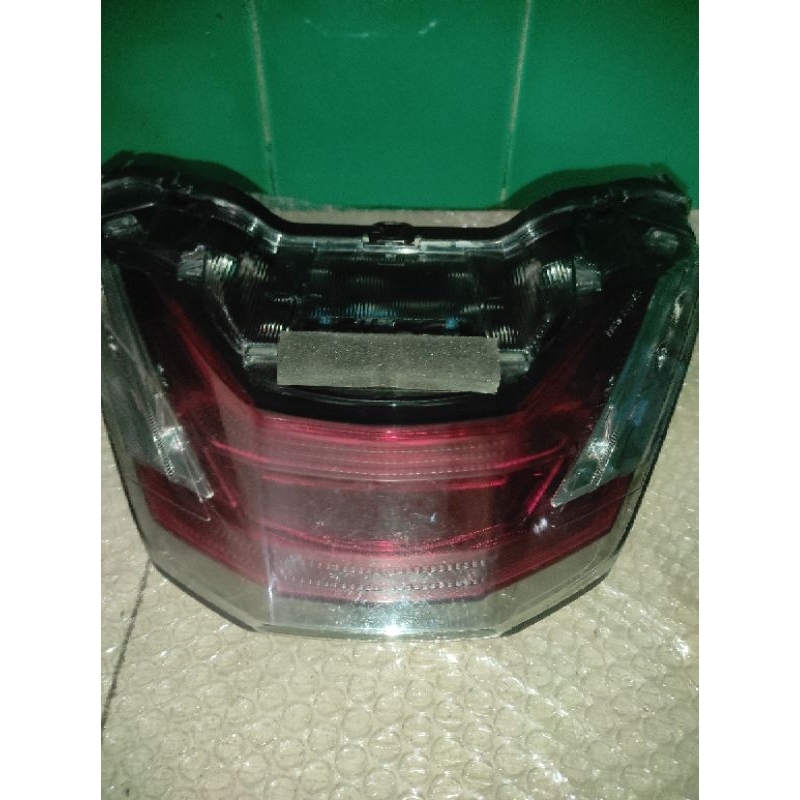 lampu belakang pcx 160