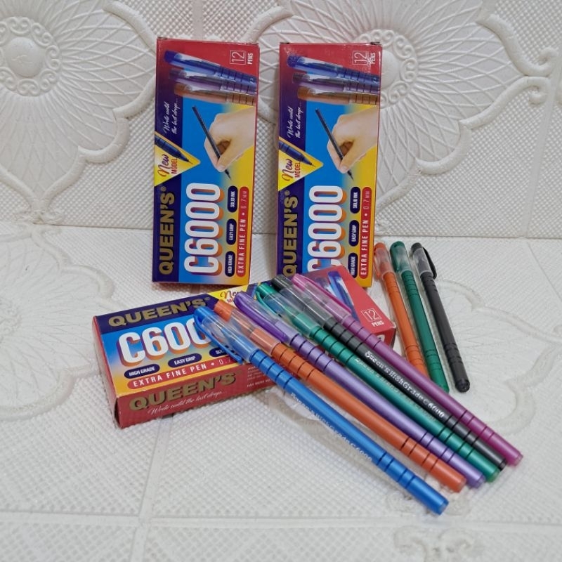 

[ 12pcs ] PULPEN QUEEN'S C6000 TINTA HITAM 0.7mm