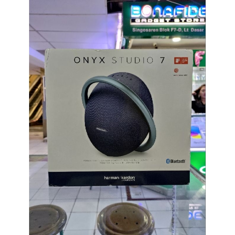 harman kardon onyx 7 new original