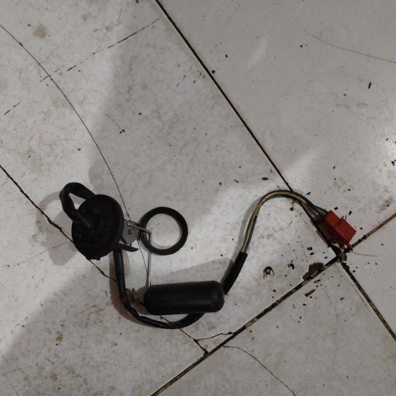 pelampung tengki besin amper bensin vario 110karbu tekno cw old