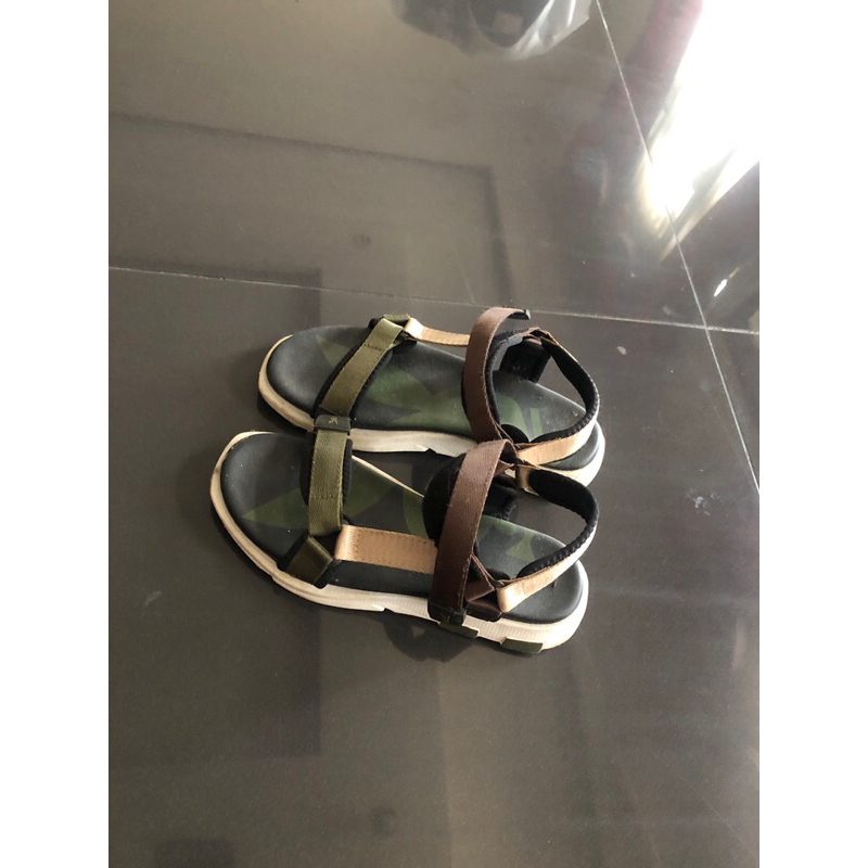 Preloved Sepatu Sendal Playboy