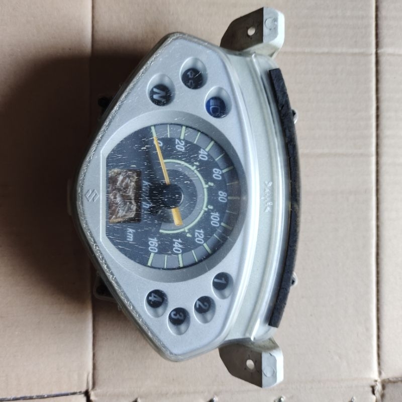 spedometer Suzuki Shogun 125 original