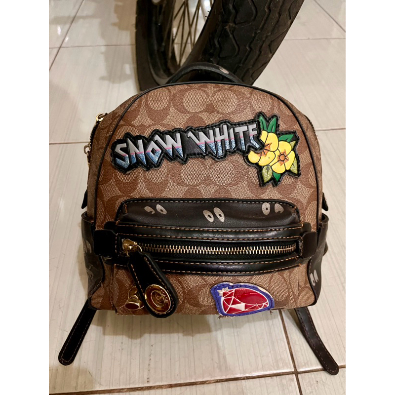 tas coach premi ransel