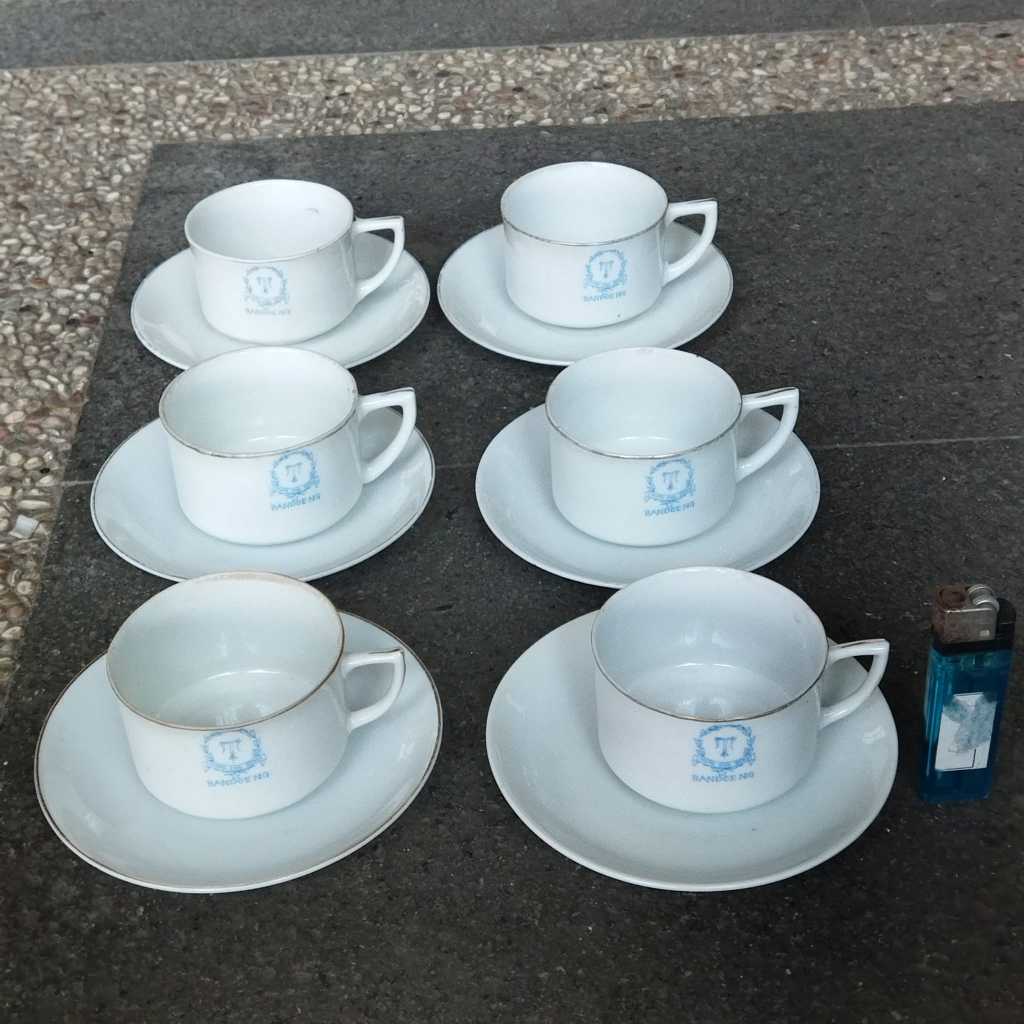Pajangan Vintage NOS 6 Set Cangkir Keramik Thung Eng Beng Bandoeng