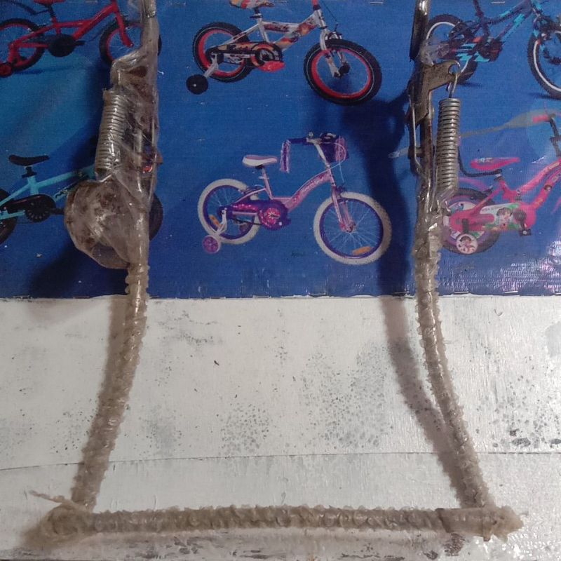 STANDAR SEPEDA MINI UKURAN 20IN,BEKAS