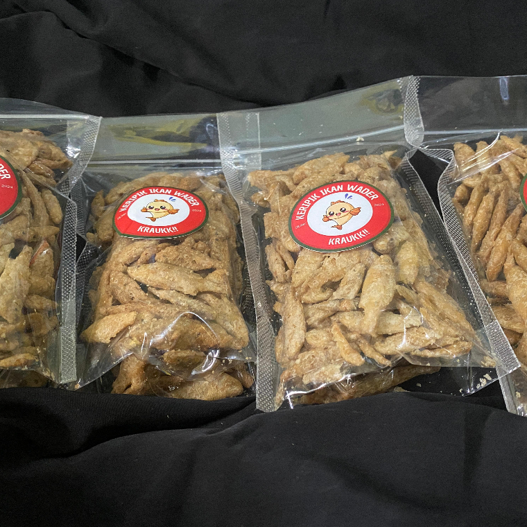 

ikan wader crispy original 100 gram (kriuk, gurih, renyah)