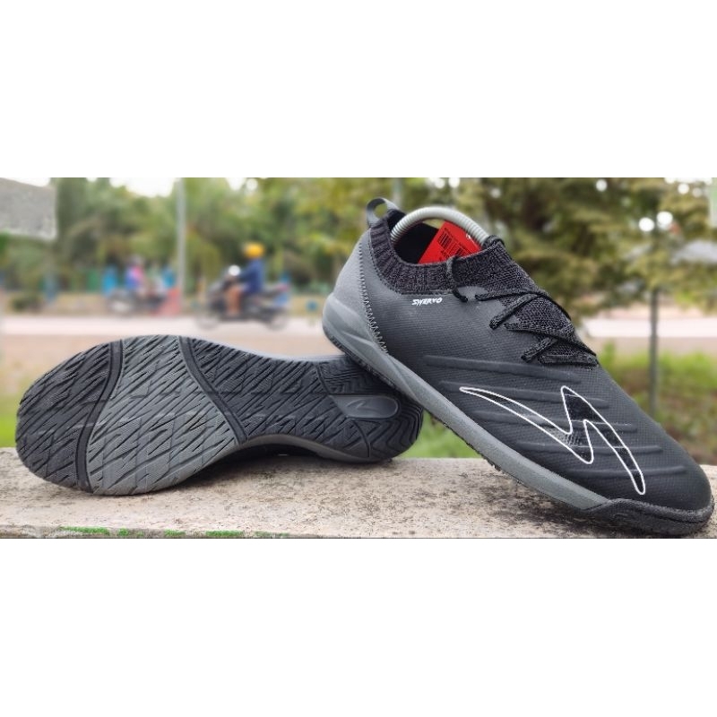 Sepatu Futsal Specs Swervo Galactica IN 100% Original