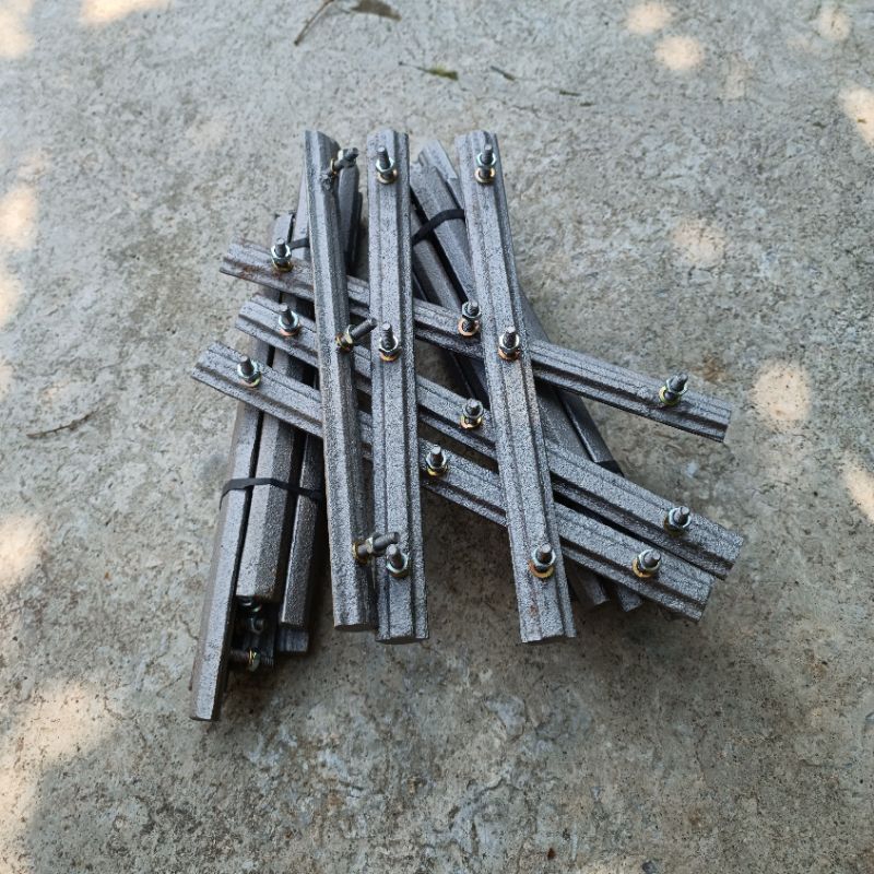 (besi cor) jepit mesin giling padi n70 japit n70 gapit n70