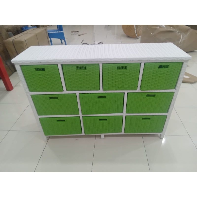 LEMARI ROTAN 10 LACI PAKAI KUNCI